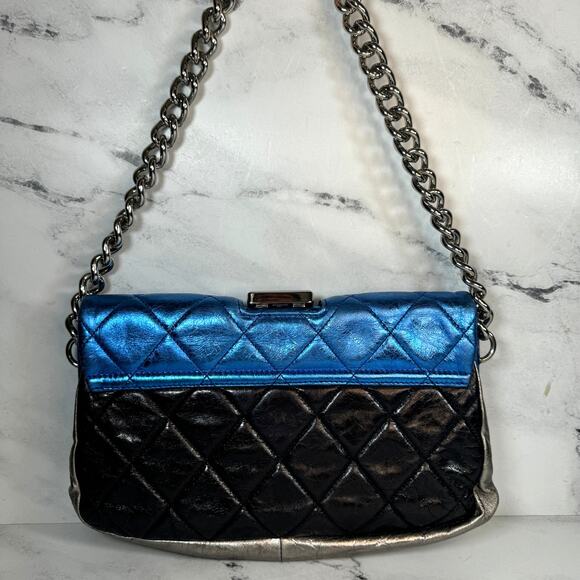 Chanel Metallic Shoulder Bag CC Matelasse Quilted Leather Pink/Blue/Black/Silver - Picture 4 of 16